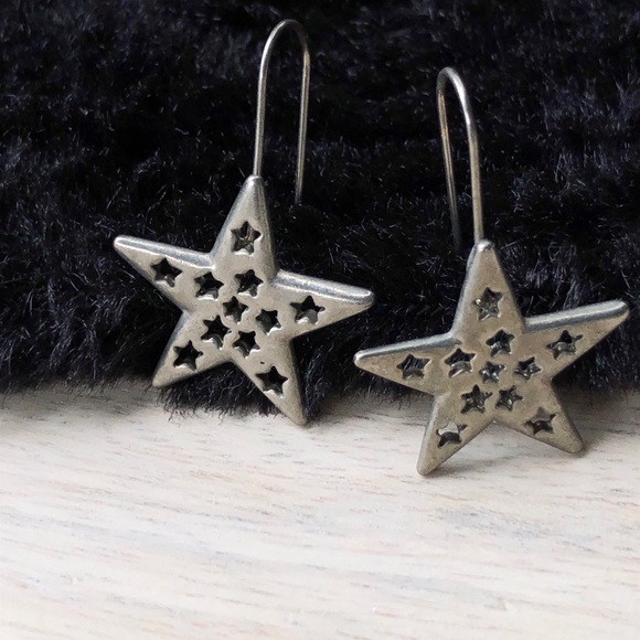 Silver Tone Star Earrings - Picture 5 of 8